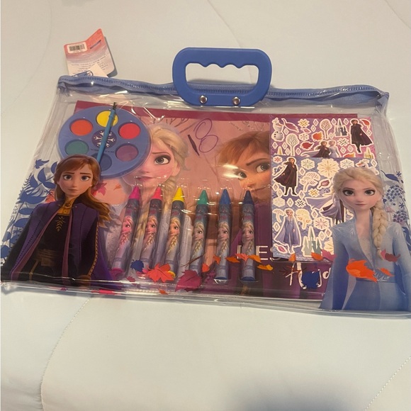 Disney Other - Disney FROZEN II 12 PIECE TOTE SET Age 3+